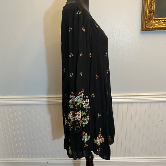 Free People Womens Dress Size Small Black Embroidered Back Cut-out Long Sleeves - Picture 4 of 11